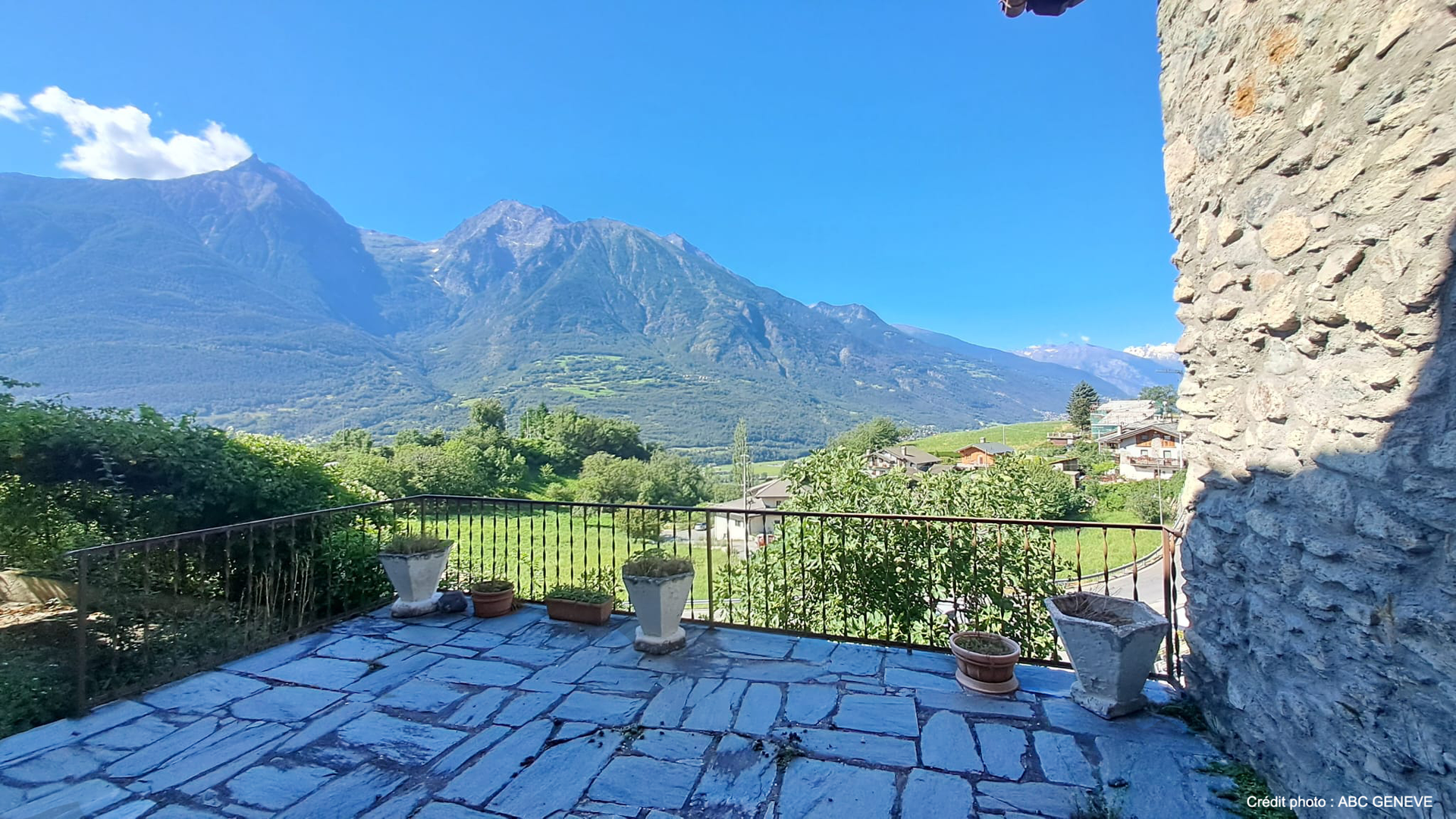 Sale House 264 m² Quart, Italie