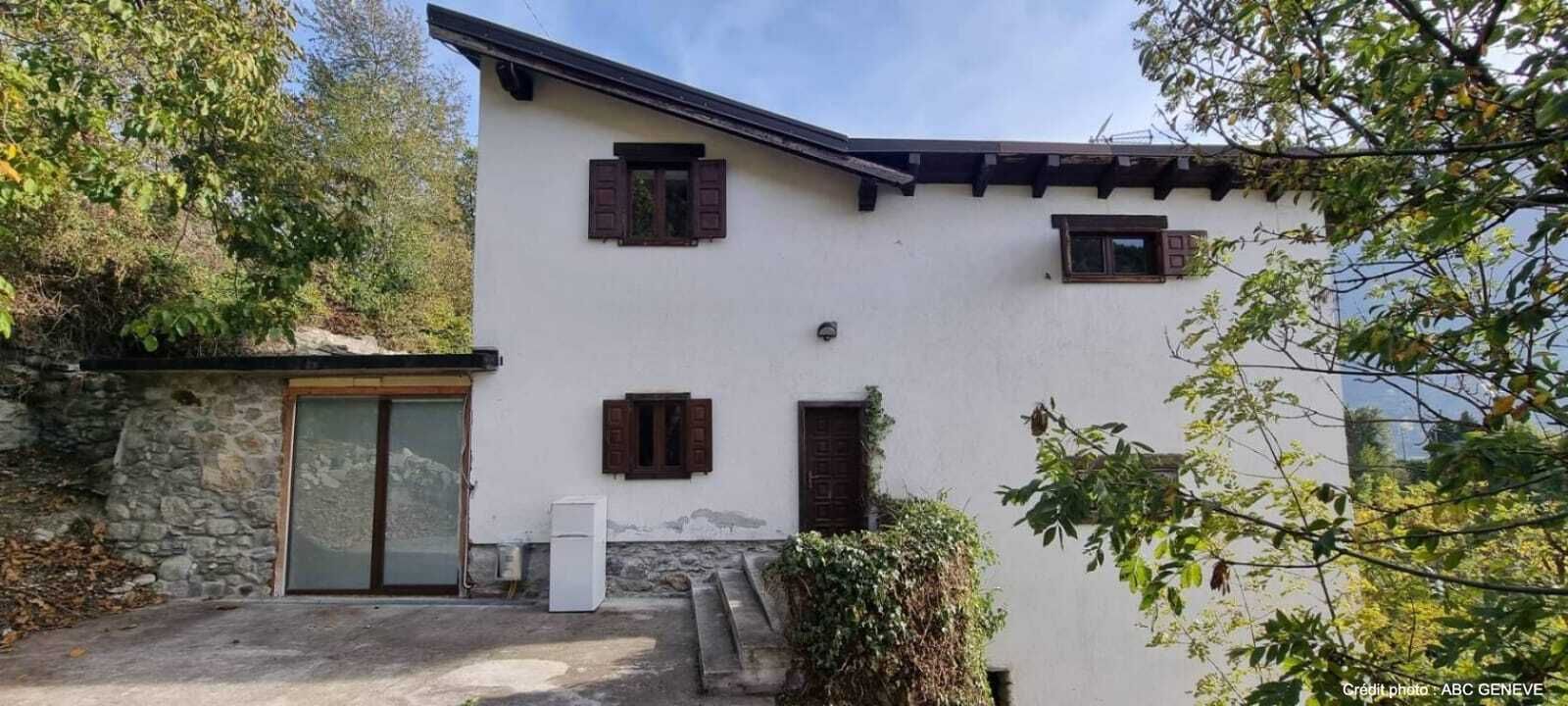 Sale House 264 m² Quart, Italie